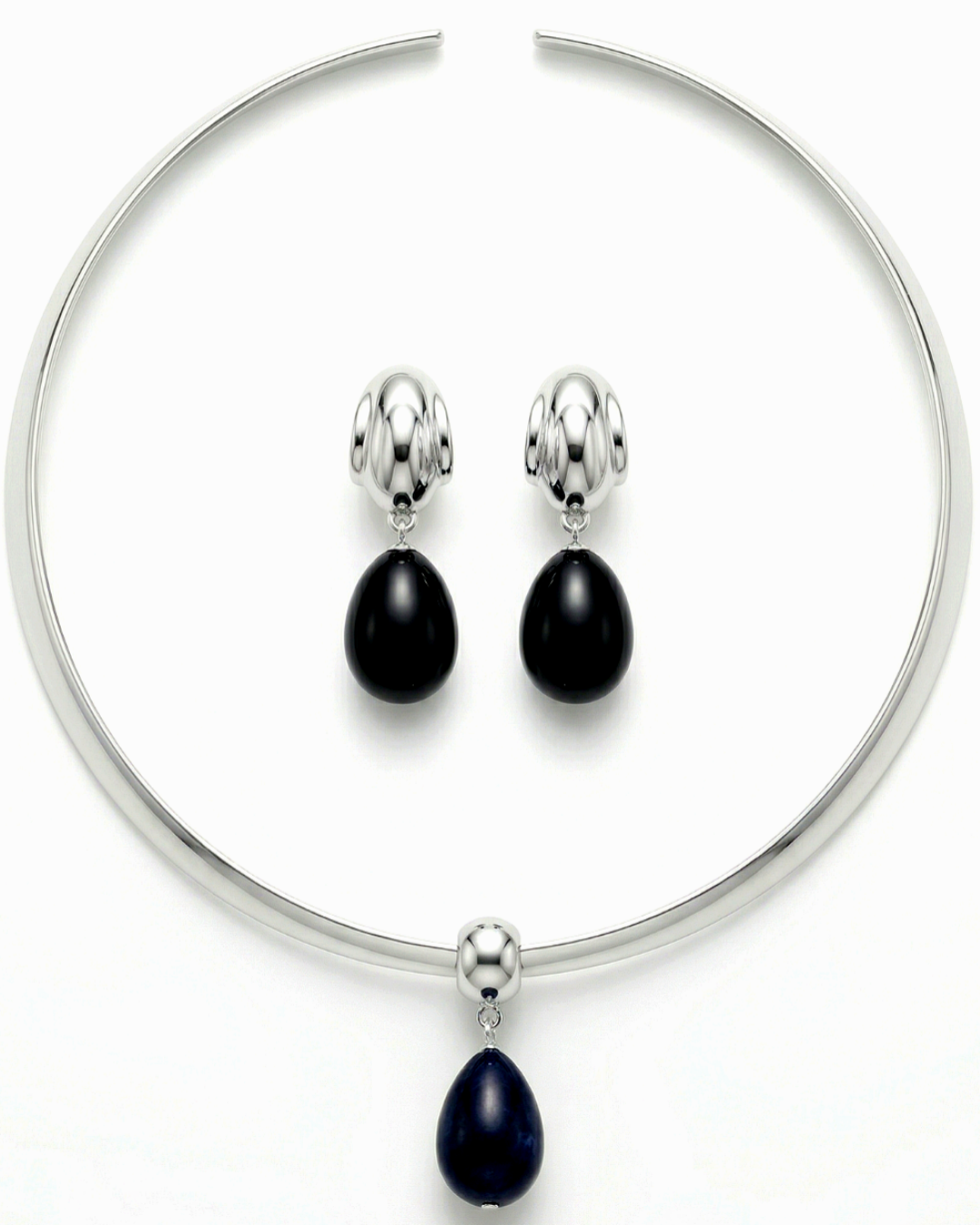 Deia Necklace