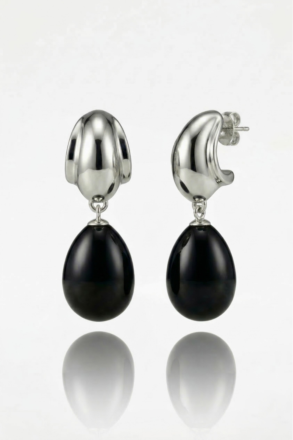 Deia Earrings