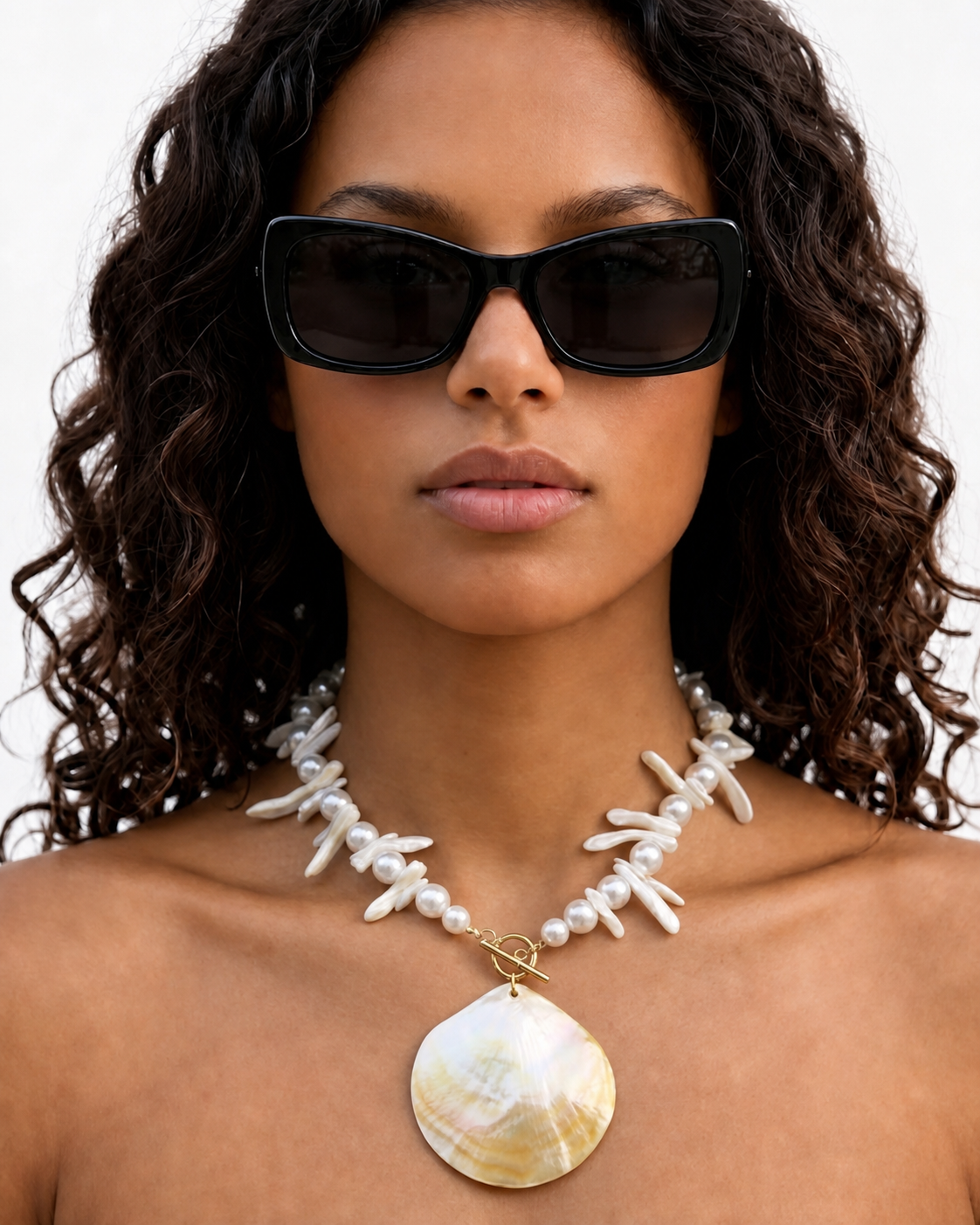 Maris Necklace
